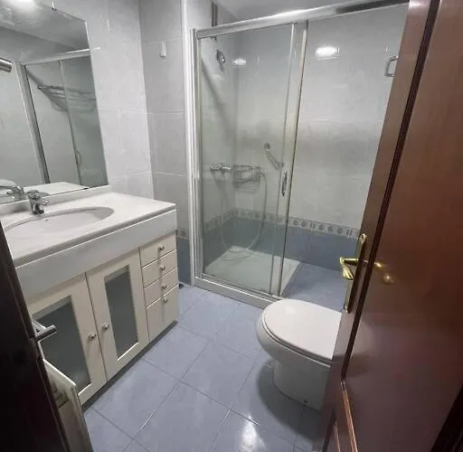 Piso En Bouzas Con Vistas A La Ria Apartment *