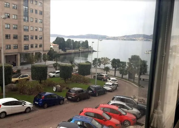 Piso En Bouzas Con Vistas A La Ria * Vigo